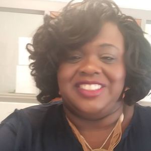 Meet your Posher, Sharon